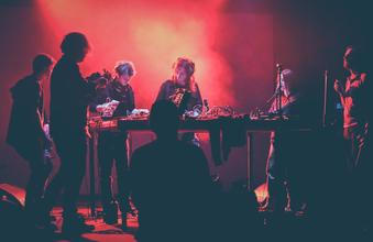 Rouilleux + Guests 1