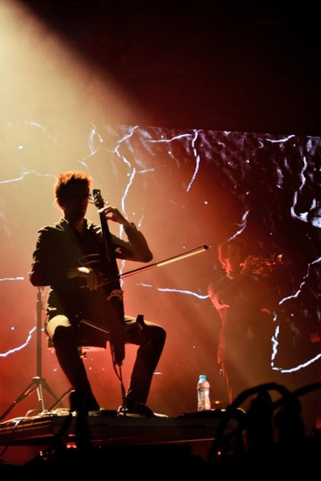 7423_parov_stelar