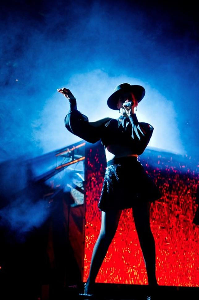 7448_parov_stelar
