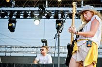 7205_the_ting_tings