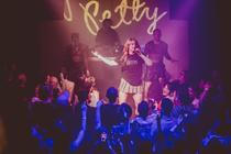 19_PETTY-krest