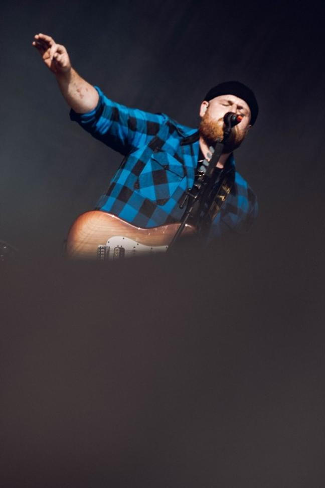 TOM WALKER