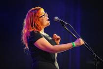 blues_alive15_joanna knitter