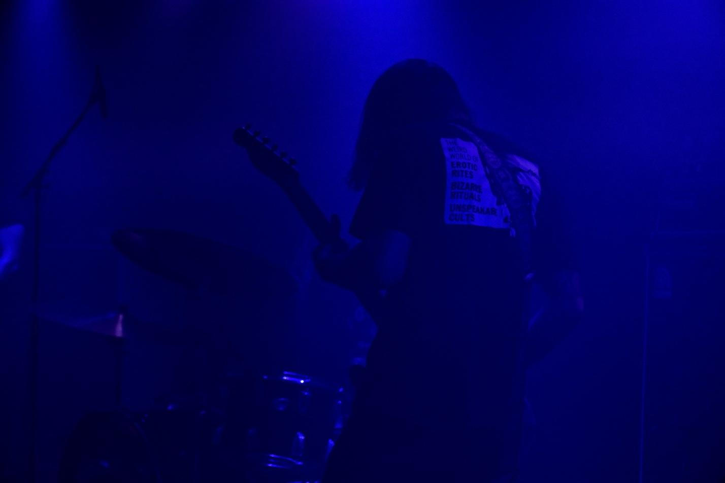 4-Blues For The Redsun