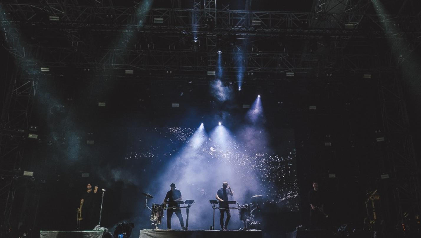 08_Odesza