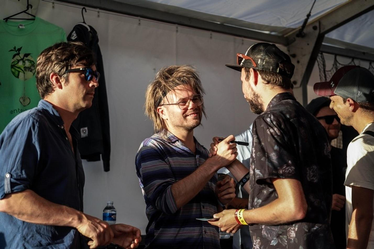 Enter Shikari (autogramiáda)