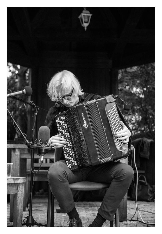 Aliaksandr Yasinski Trmalova vila foto Iveta Kratochvilova WhatsApp Image 2020-06-18 at 9