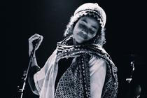 Nneka-12