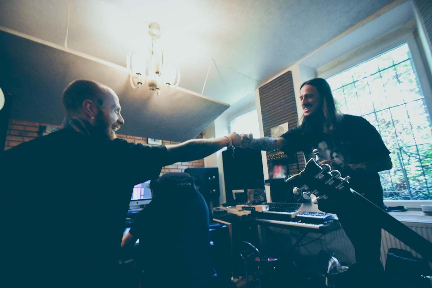 Acid Row ve studiu 6