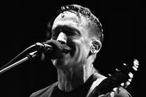 9-Xiu Xiu
