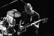 11-Xiu Xiu