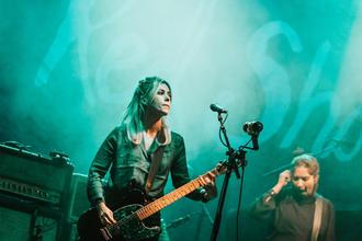 10_Blood Red Shoes