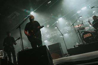 09_Pixies