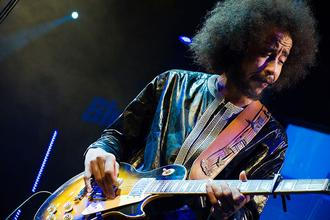 23-blues-alive-15-2-tamikrest