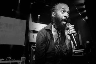 23-blues-alive-25-fantastic-negrtto