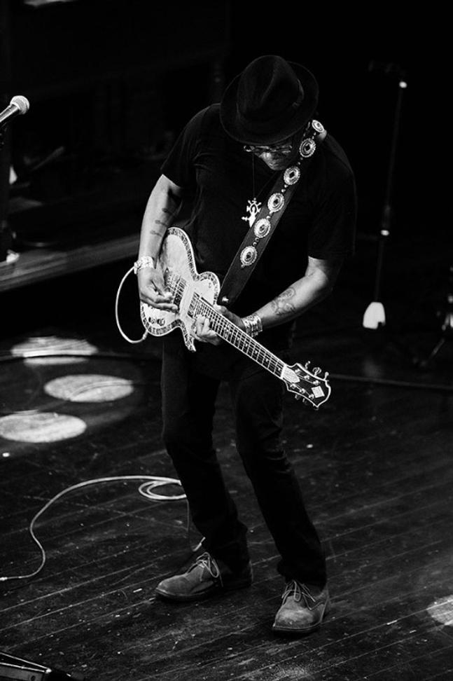 bluesalive-2018-25-joe-louis-walker