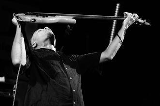bluesalive-2018-18-joe-louis-walker