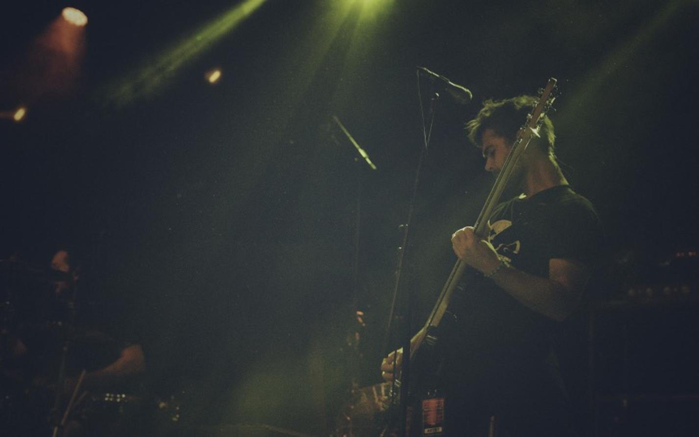 04_In Hearts Wake