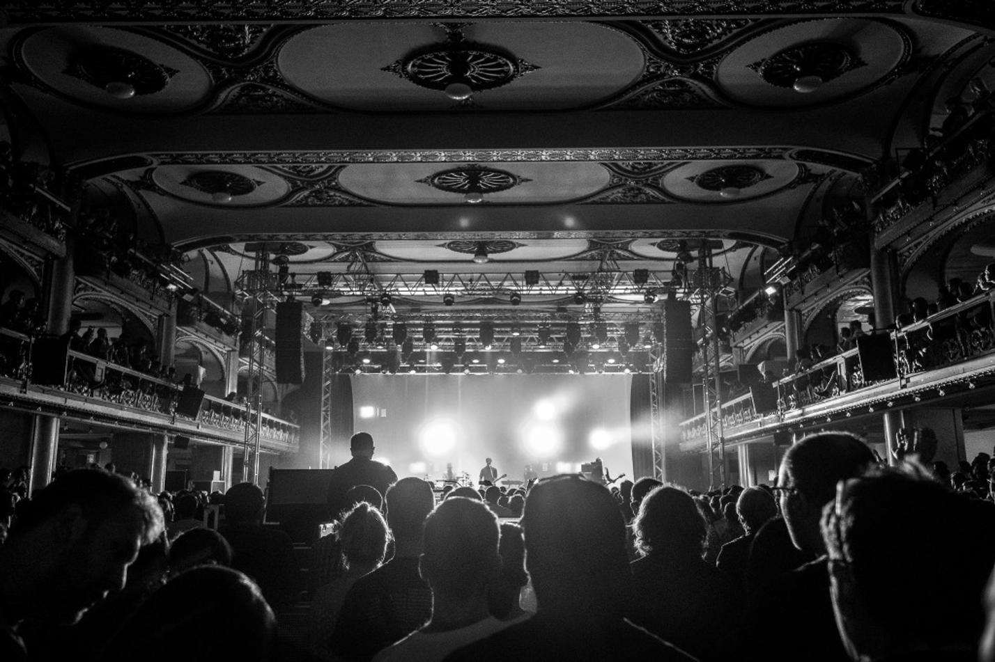 02_Interpol