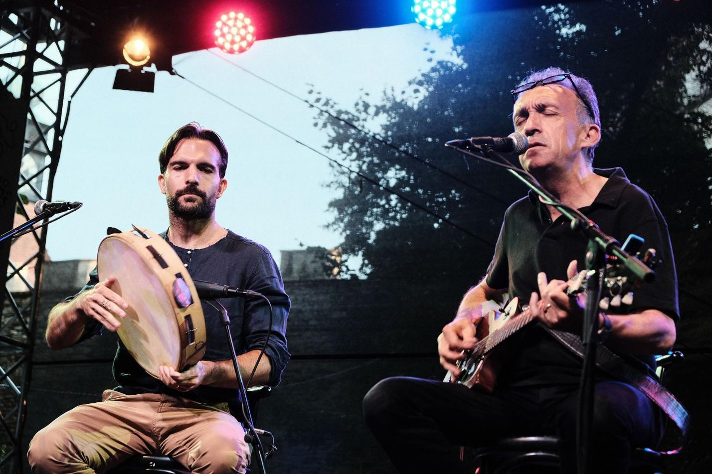 54. Justin Adams & Mauro Durante