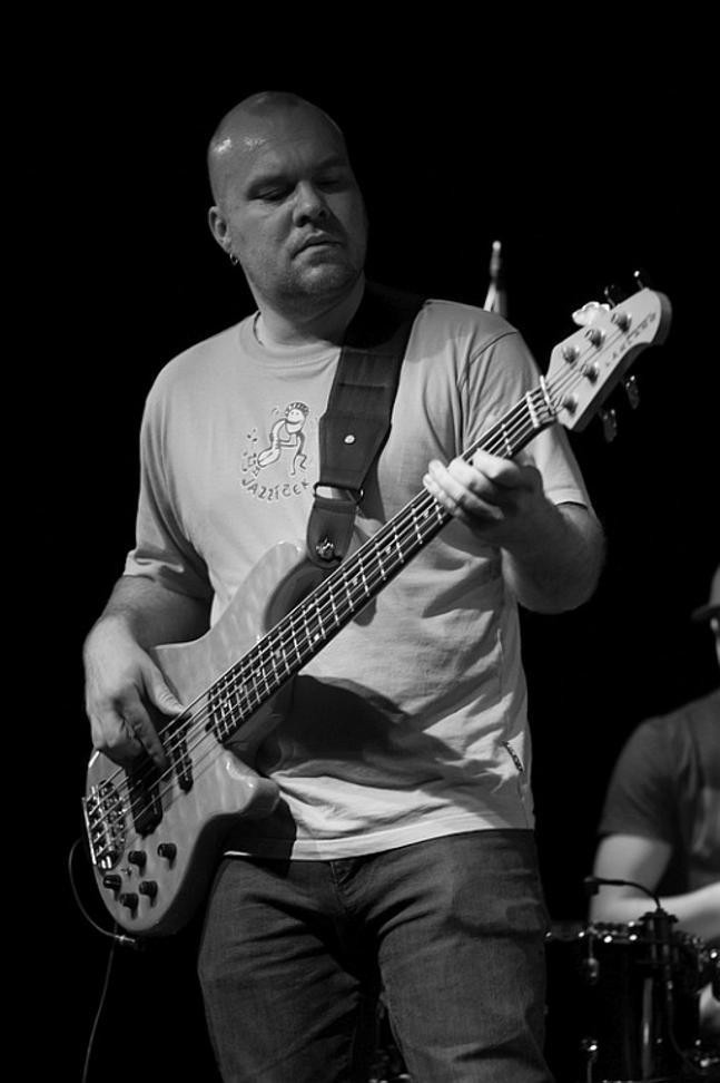 004_andband