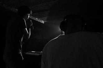 Sundays on Clarendon Road_8
