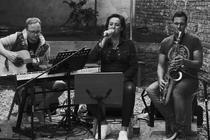 04_one_night_trio