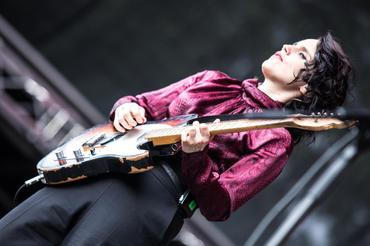 Anna Calvi (1)