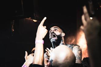 10_letlive-8