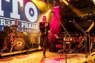 MTO Universal_04102025_Lucerna_Music_Bar_003_