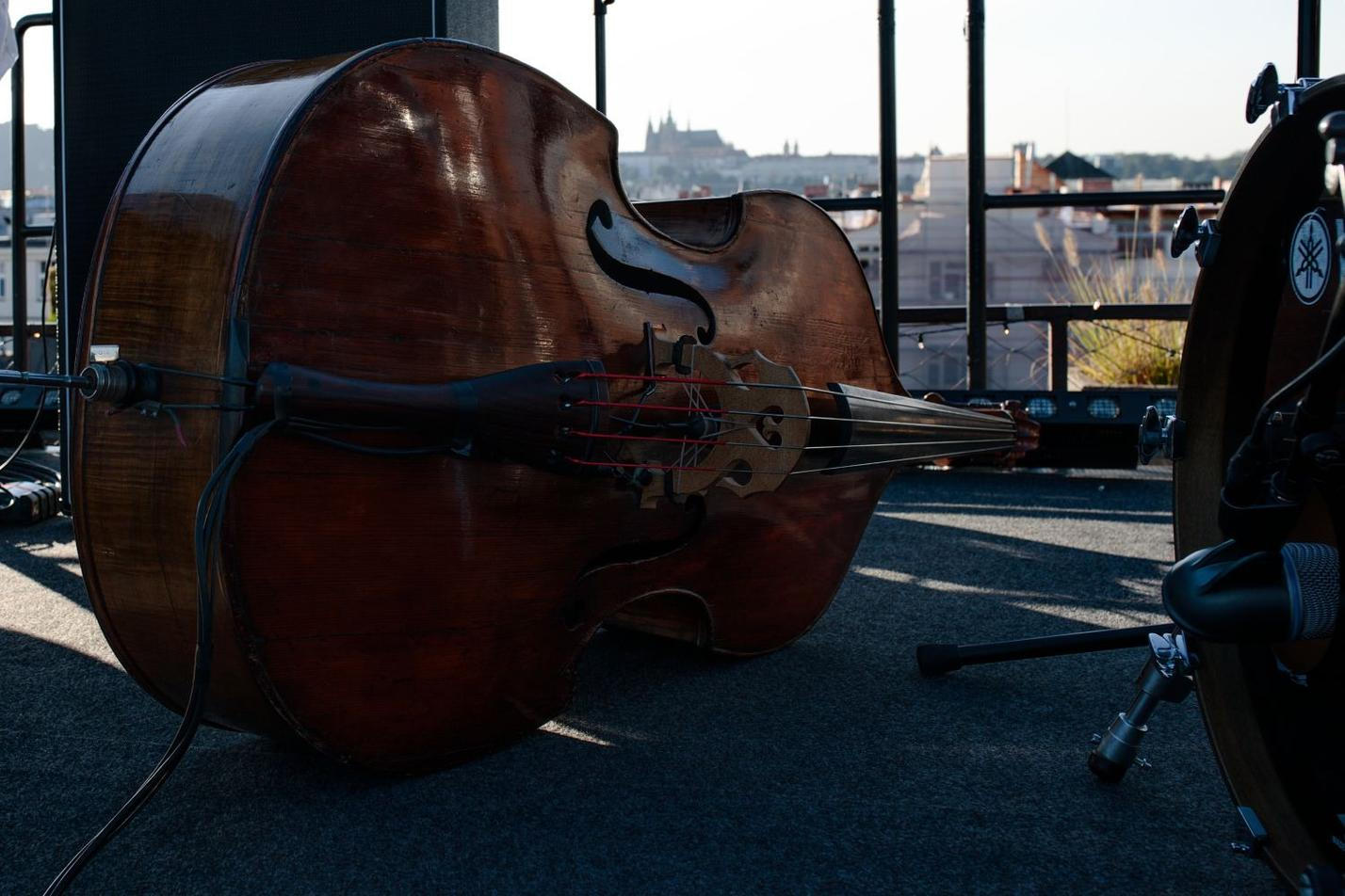 1_avishai_cohen_trio