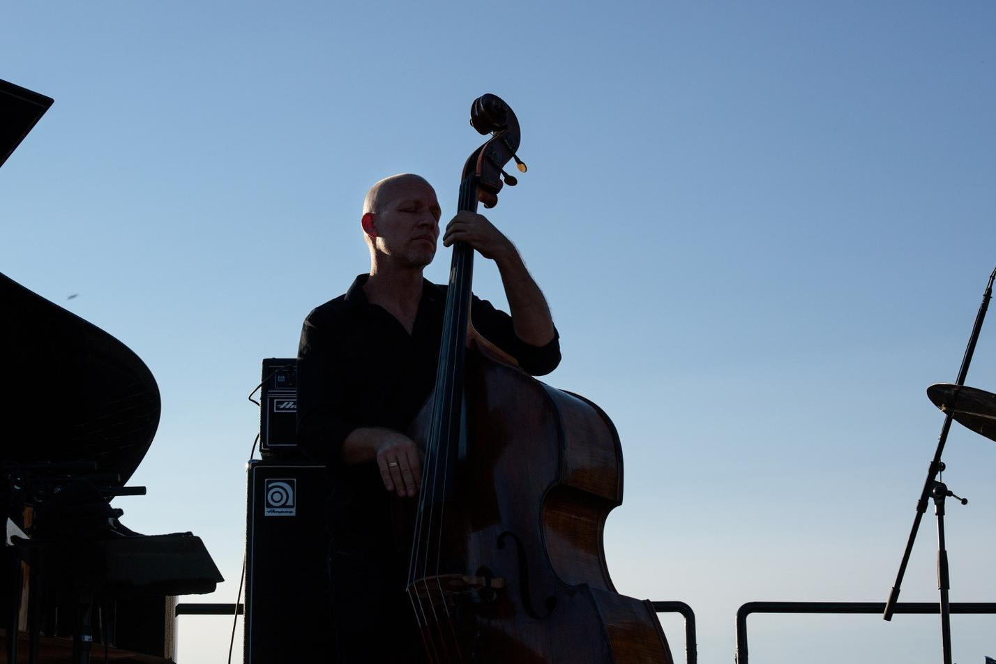 3_avishai_cohen_trio