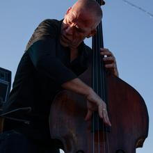 5_avishai_cohen_trio