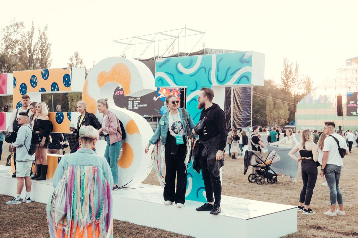 01_Fest Festival