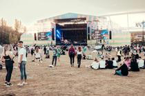 02_Fest Festival