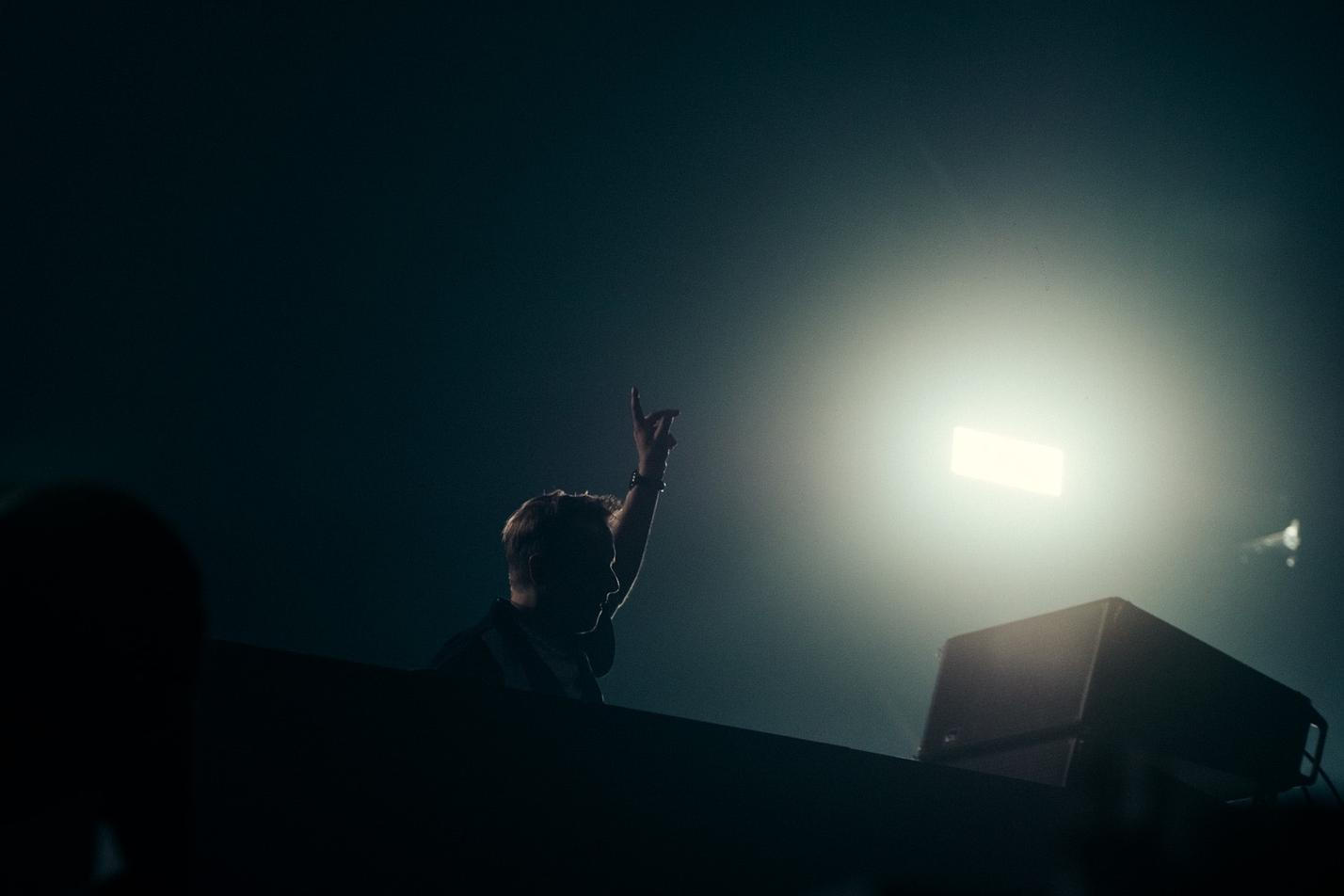 03_Blinders