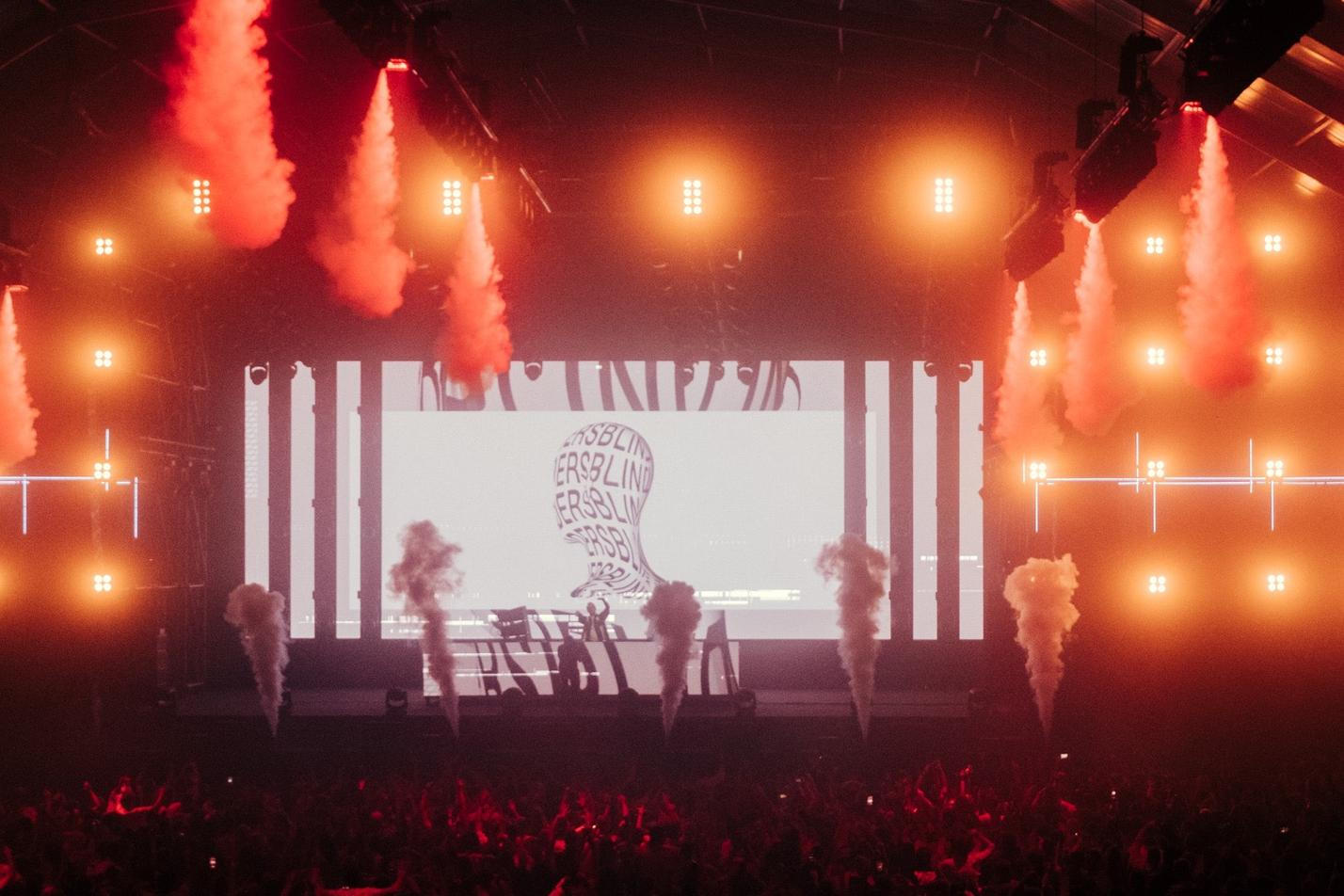 05_Blinders