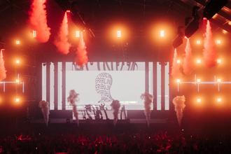 05_Blinders