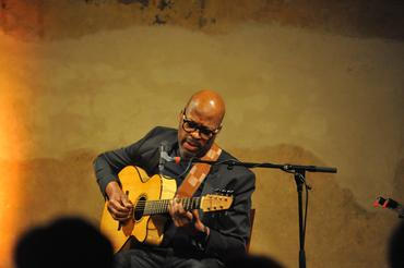 Lionel Loueke (4)