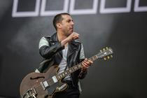 Miles Kane 3