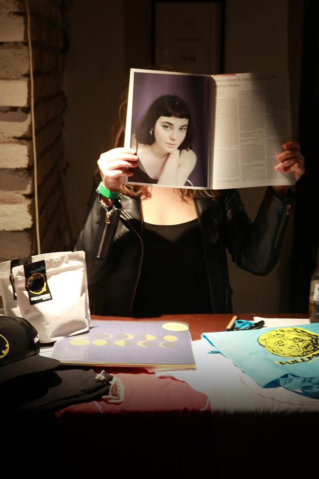 fullmoonzine.cz