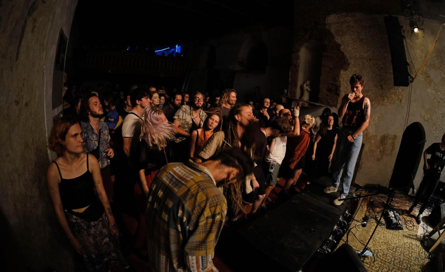 30 Jack Rabbits Palace