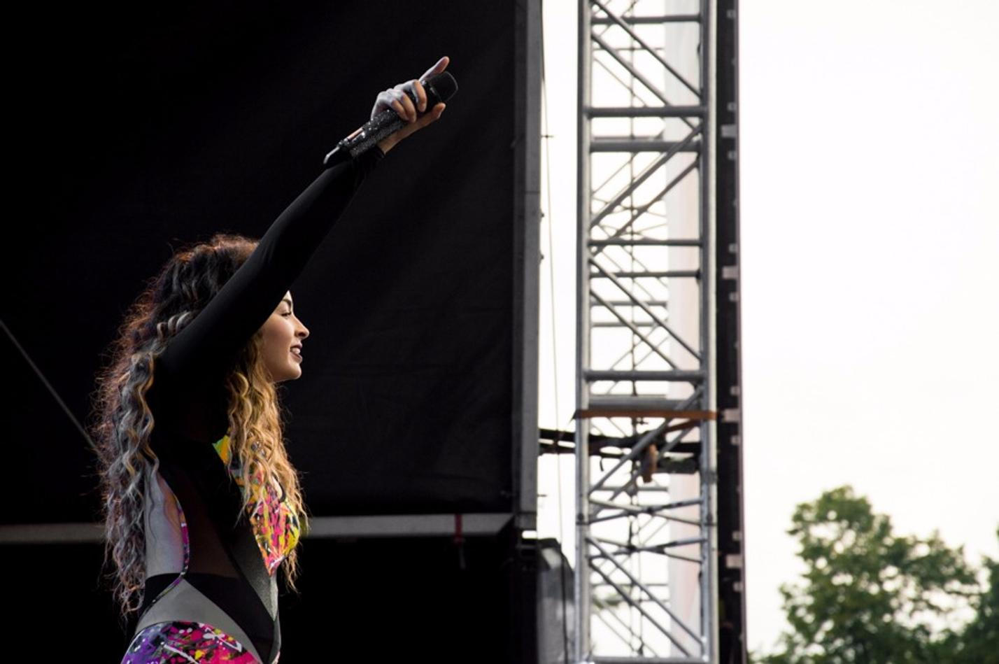 Ella Eyre (8 of 11)