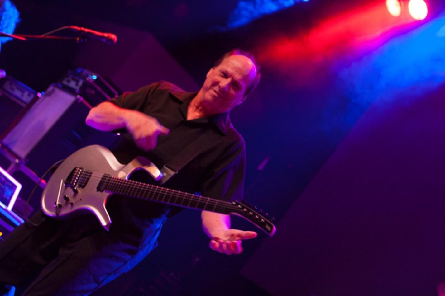 Adrian Belew 2