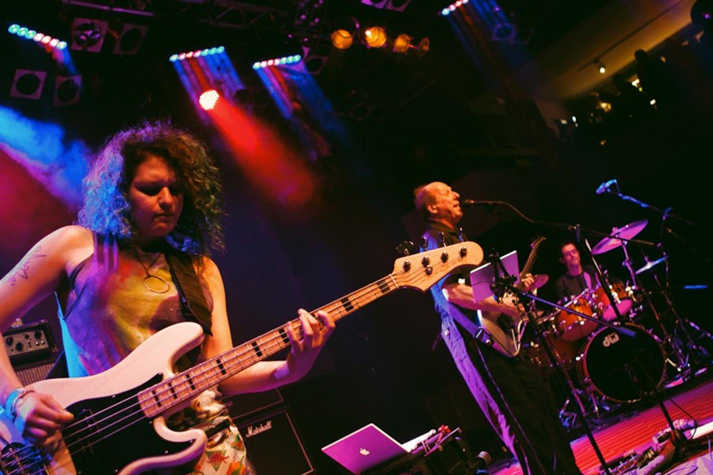 Adrian Belew 15