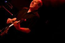 Adrian Belew 11