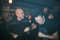 FANS (13)