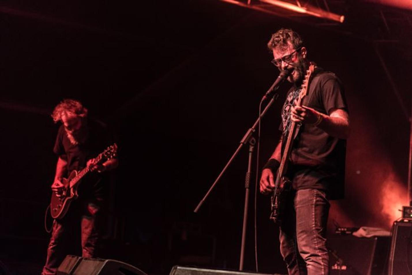 05_07 - (69) Red Fang