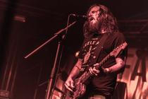 05_07 - (70) Red Fang