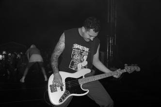 13_Scowl